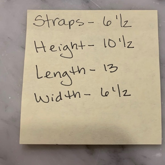 Authentic Longchamp leather shoulder bag/tote in a light blush/tan color. - Picture 8 of 12